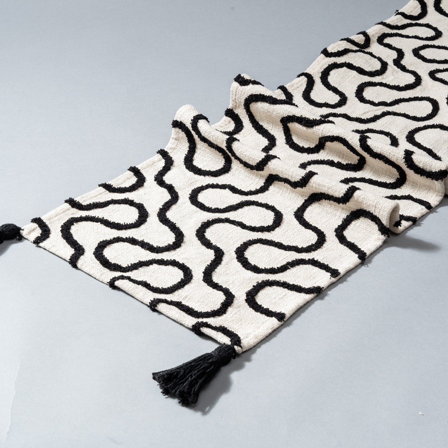 Modern Swirl Table Runner