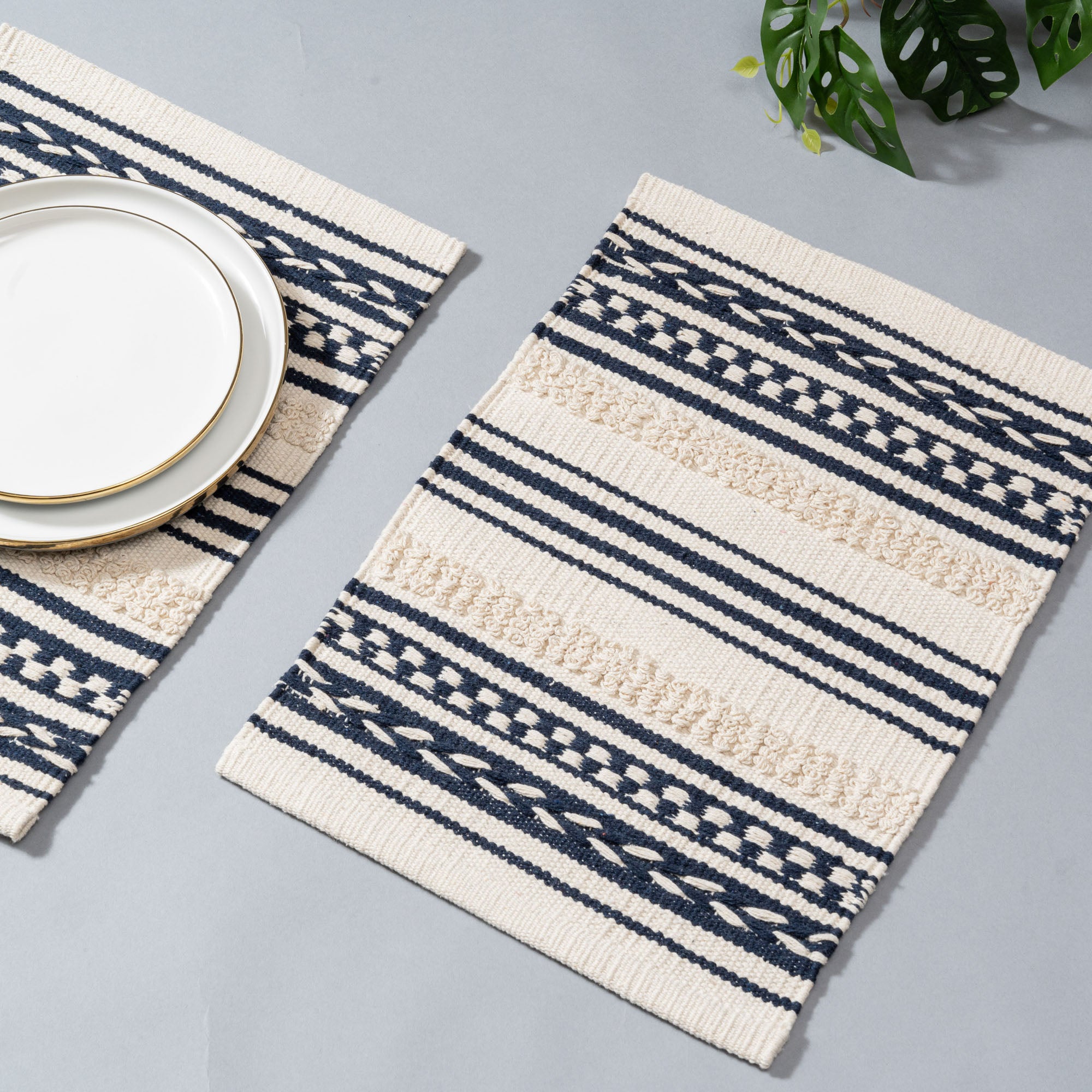 Nautical Breeze Table Runner