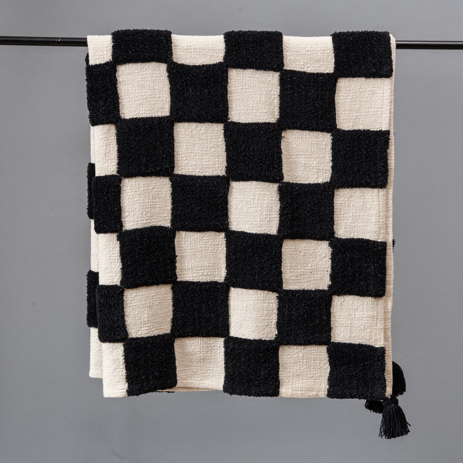 Black & White Checkered Throw Blanket - Gift Set