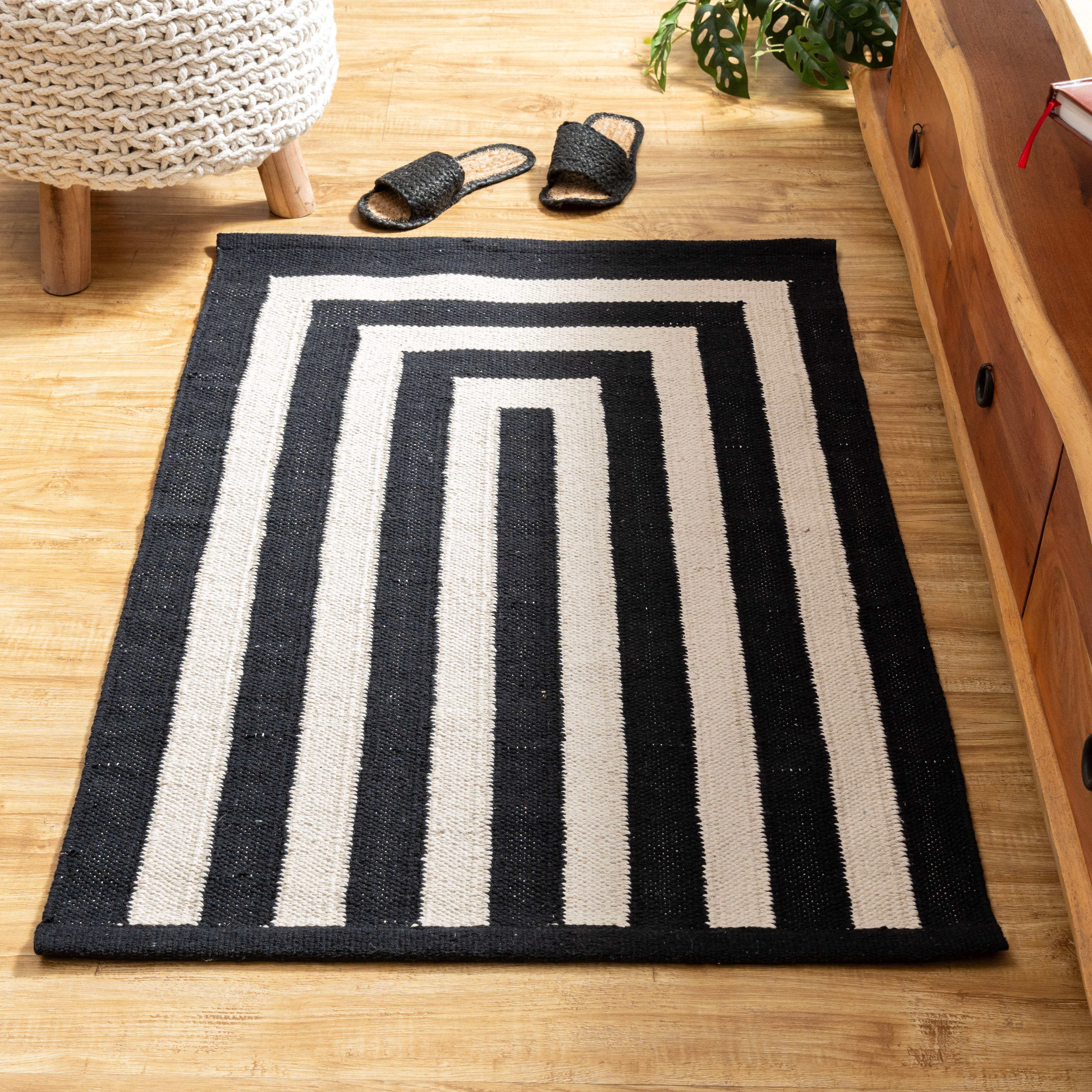 Noir Stripe Symphony Rug