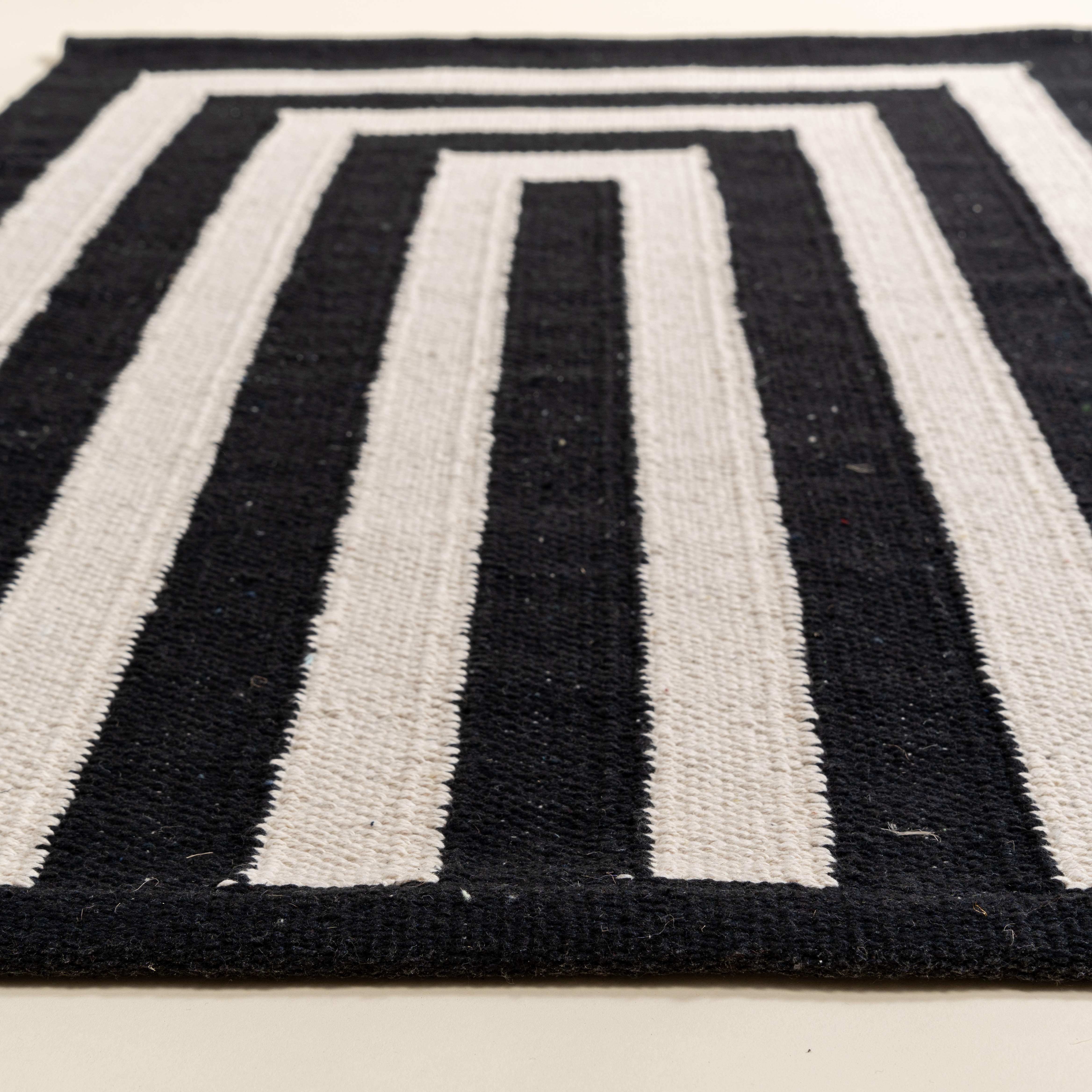 Noir Stripe Symphony Rug