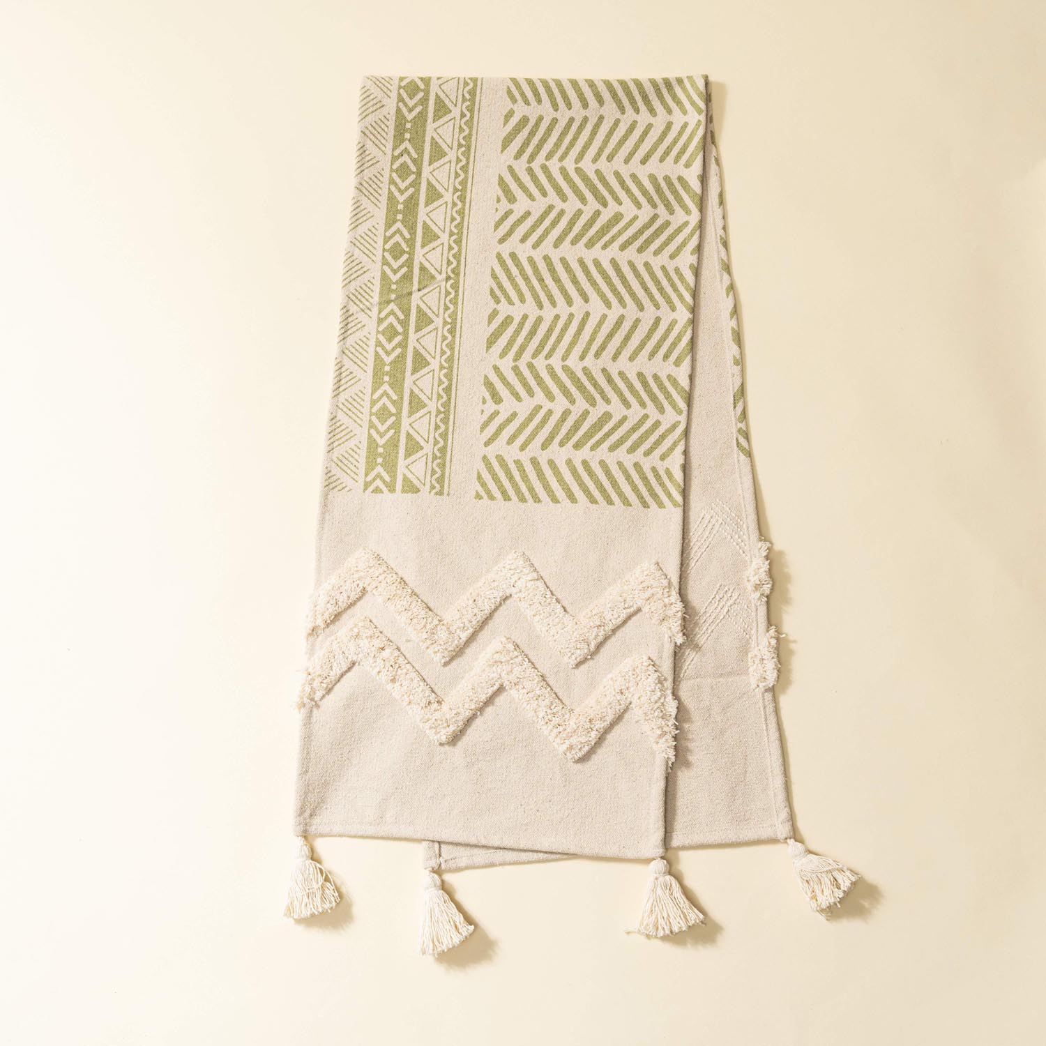 Green Oasis Table Runner